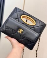 Chanel Clutch - Image 5