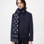 Louis Vuitton M79130 ALL ABOUT Monogram Scarf - Image 5