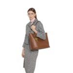 Gucci Emblem large tote bag - Image 2