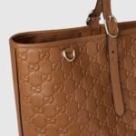 Gucci Emblem large tote bag - Image 4