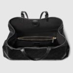 Gucci Emblem large tote bag - Image 4