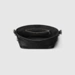 Gucci Emblem medium shoulder bag - Image 9