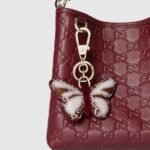 Gucci Emblem small bucket bag - Image 11