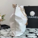 CHANEL 22 SMALL HANDBAG - Image 5