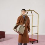 Gucci Large duffle bag with Web - Image 3