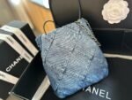 CHANEL 22 mini handbag - Image 8
