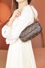 Louis Vuitton Wallet on Chain Ivy Monogram M81911 - Image 18