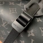 Louis Vuitton M46683 Montsouris Backpack - Image 9