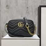 GUCCI Marmont matelasse mini bag - Image 2