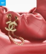 CHANEL Hobo Handbag - Image 4