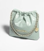CHANEL 22 Small Handbag - Image 4