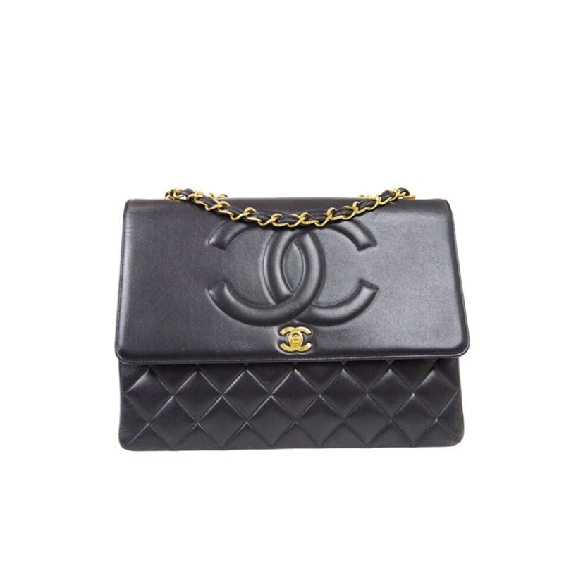 38mM6eIR-111-1_副本 CHANEL 1992 shoulder bag with flap top - Image 1