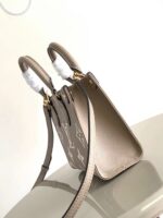 Louis Vuitton M47054 OnTheGo BB - Image 4