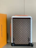 Louis Vuitton M46777 Horizon 55 - Image 9