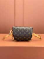 Louis Vuitton Mini Bumbag M82335 (top quality) - Image 10