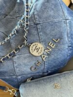CHANEL 22 in denim small - Image 7