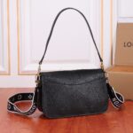 Louis Vuitton M46386 Diane - Image 6