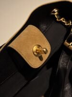Chanel 25 Shopping Bag - Image 10
