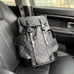 Louis Vuitton M45419 Christopher