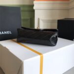 CHANEL MINI 2.55 HANDBAG AS0874 - Image 6