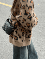 Chanel Hobo Bag - Image 5