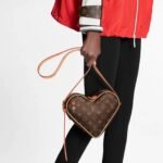Louis Vuitton Game On Coeur M57456 - Image 5