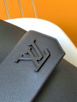 Louis Vuitton M57079 TAKEOFF Backpack - Image 8