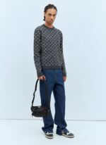 Gucci Embossed Logo Small Crossbody Bag - Image 6