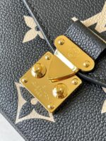 Louis Vuitton M46596 Pochette Métis East West - Image 7