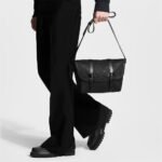 Louis Vuitton M28324 Christopher Messenger - Image 3