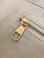 Louis Vuitton M15235 Dust Bag Tote - Image 8