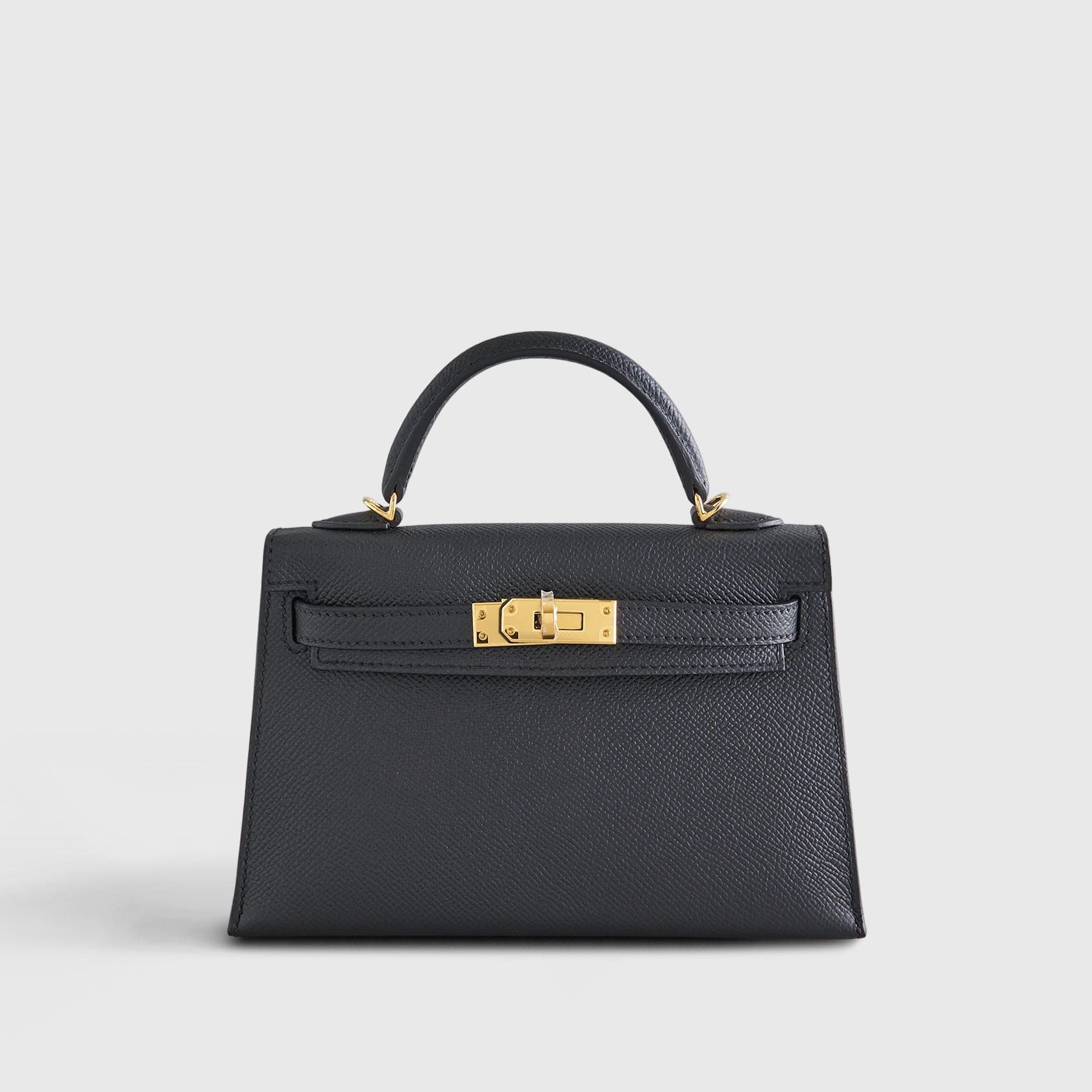 67HermesKellyMiniEpsomSellierBlackGoldHardware Hermès Kelly Mini Epsom Sellier Black Gold Hardware - Image 1