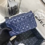 CHANEL MINI FLAP BAG A01116 - Image 7