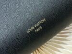 Louis Vuitton M25341 Medium LOW KEY CABAS - Image 6