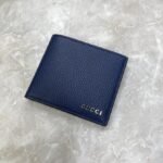 Bi-fold wallet with Gucci script - Image 8