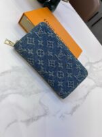 Louis Vuitton M82958  Zippy Wallet - Image 2