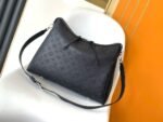 Louis Vuitton M24132 Medium HAND IT ALL - Image 4