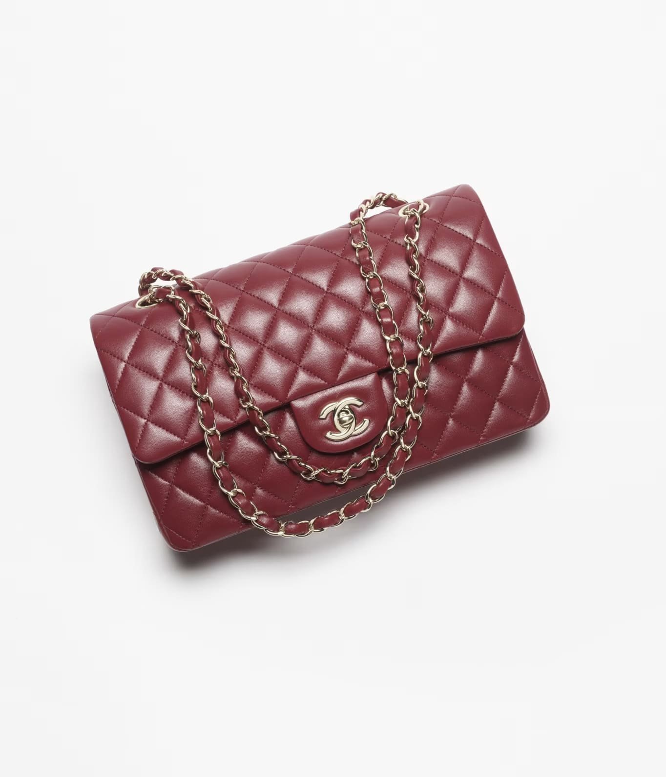 8212a9d70cb2d41b943172a52f80239b CHANEL Lambskin & Gold-Tone Metal Wine red - Image 1