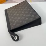 Louis Vuitton M61692 Pochette Voyage MM - Image 4
