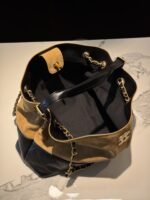Chanel 25 Shopping Bag - Image 3