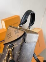 Louis Vuitton M82465 Camera Box - Image 8