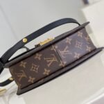 Louis Vuitton Tilsitt M46548 - Image 6