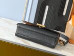 Louis Vuitton M24639 Soft Twist - Image 4