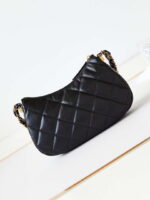 Chanel AS4422 23K Hobo bag - Image 4