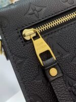 Louis Vuitton M41487 Pochette Metis - Image 4