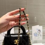 CHANEL MINI SHOPPING BAG BLACK - Image 5