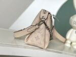 Louis Vuitton M24114 HAND IT ALL SMALL - Image 3