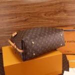 Louis Vuitton CARRYALL MM M46197 - Image 7