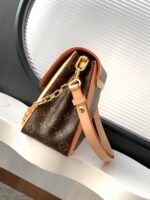 Louis Vuitton M47149 Dauphine Soft GM - Image 3