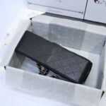 CHANEL LARGE CLASSIC HANDBAG  Grained Calfskin & Gold Metal - Image 6